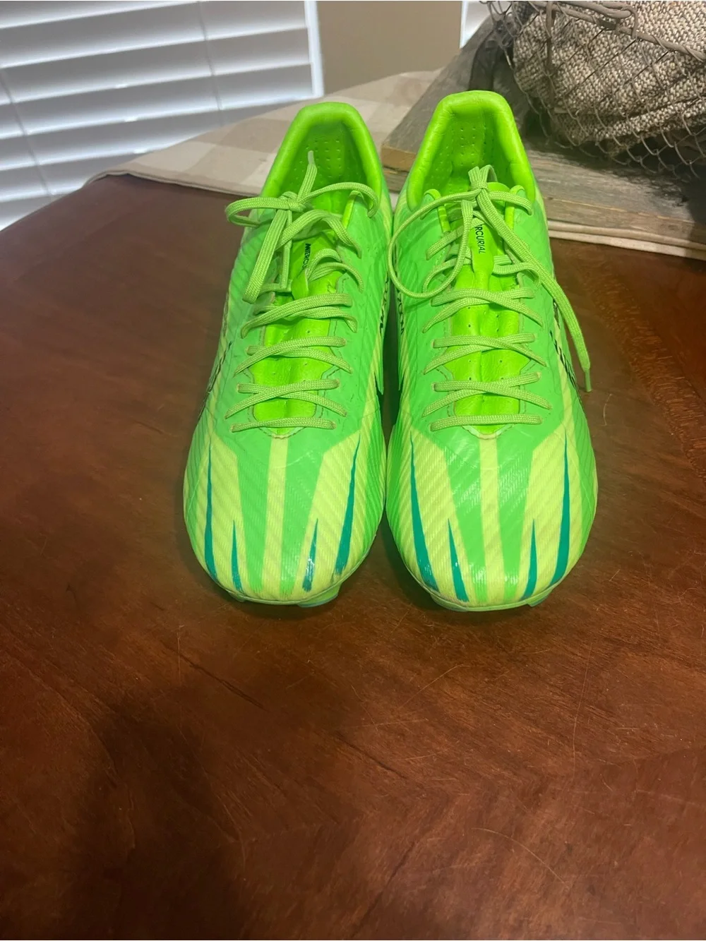 Nike Zoom Mercurial Vapor FJ7200-300  Green Soccer Cleats
